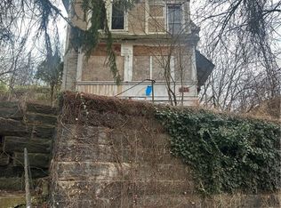 627 Chester Ave, Pittsburgh, PA 15214