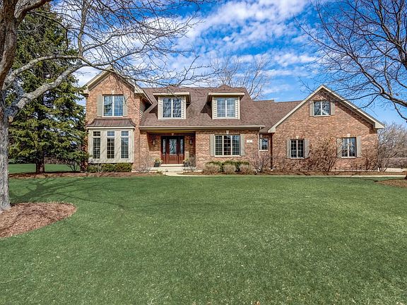 3rd image of 45 Park View Ln