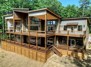 356 Mountain Ridge Dr, Blue Ridge, GA 30513