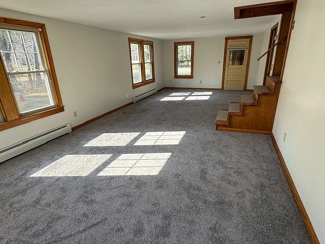 950 Wachusett St — Photo 2