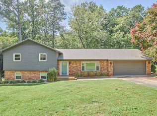 2715 Oberlin Dr, Durham, NC 27705