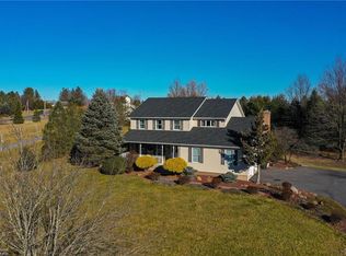 1092 Hudson Way, Nazareth, PA 18064