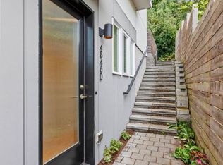 4846D Fauntleroy Way SW, Seattle, WA 98116