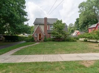 1150 Longmeadow St, Longmeadow, MA 01106