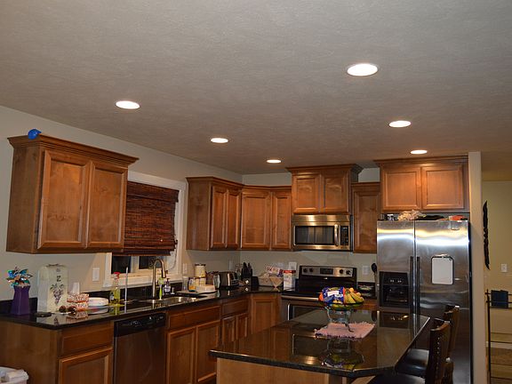 5th image of 5704 Denver Dr