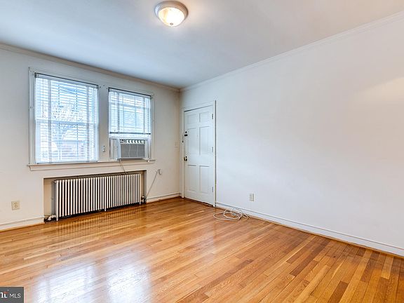 5th image of 1808 16th St N APT 1
