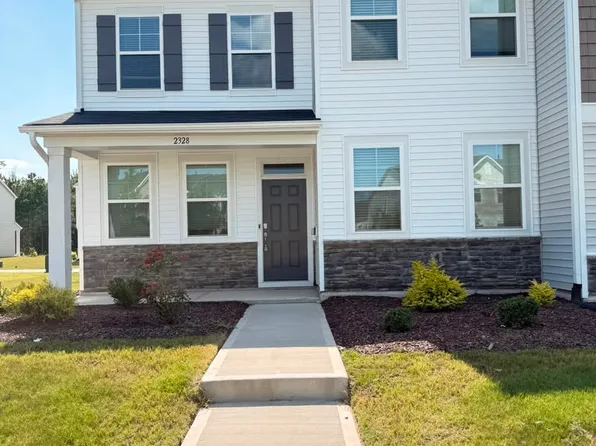 2328 Kasota Ln, Raleigh, NC 27610