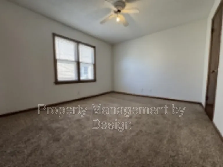 1033 5th St #6 — Photo 11