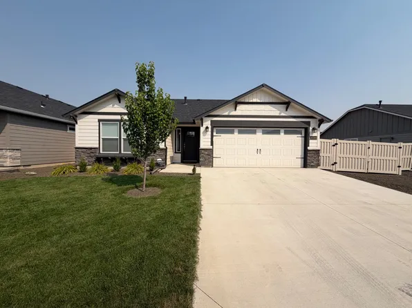 10288 W Trident Ridge Dr, Star, ID 83669