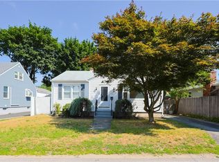 83 Vincent Ave, North Providence, RI 02904