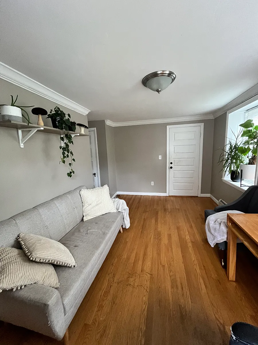 Building Photo - 416 2nd St #2
