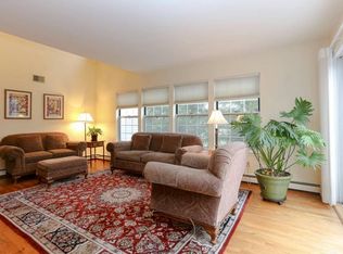 12B Olde Willow Way, Briarcliff Manor, NY 10510