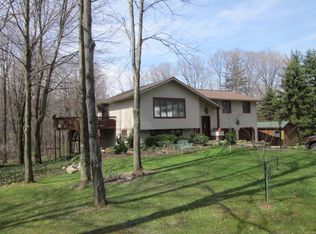 10857 Springs Rd, Meadville, PA 16335