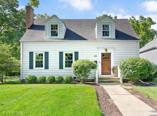 626 E Indiana St, Wheaton, IL 60187