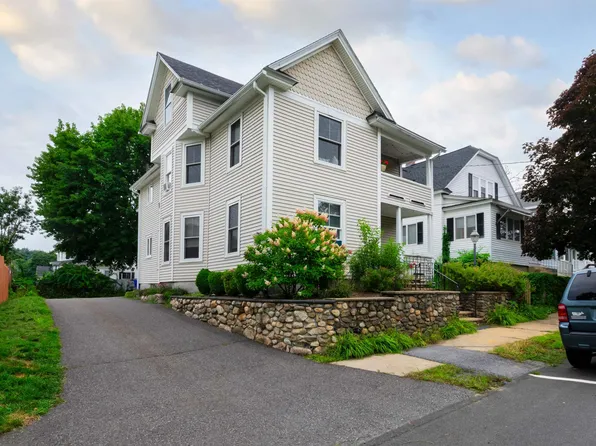574 Spruce Street, Manchester, NH 03103