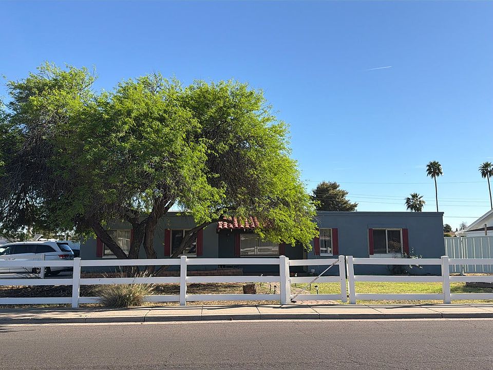 1st image of 1335 E 8th St