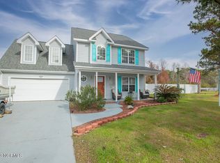105 Plantation Cir, Beaufort, NC 28516