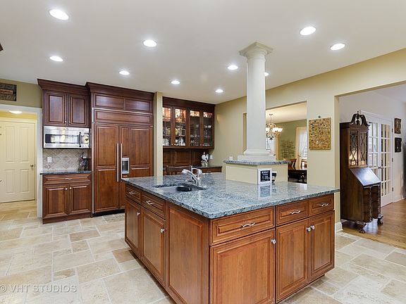 5th image of 5850 N Kolmar Ave
