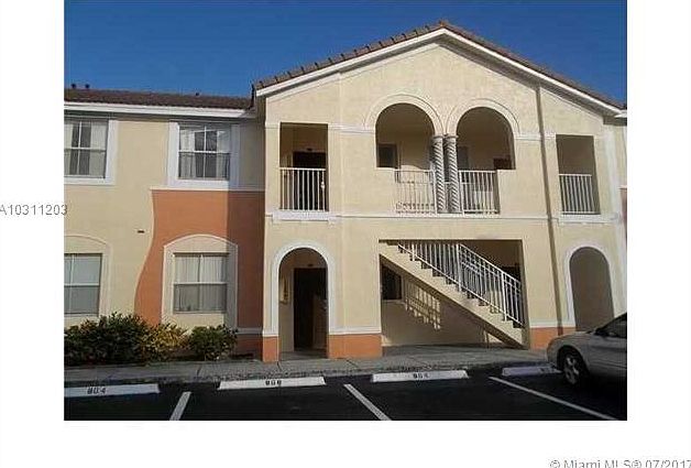 1st image of 2835 SE 16th Ave Unit 202