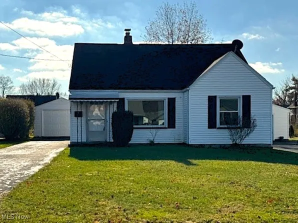 1643 Everett Ave, Poland, OH 44514