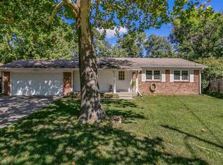 816 E English Ct, Derby, KS 67037