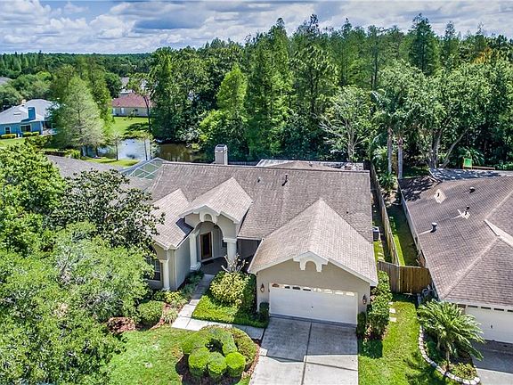 4th image of 9809 Woodbay Dr
