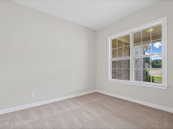 4th image of 3394 Blooming Grove Rd