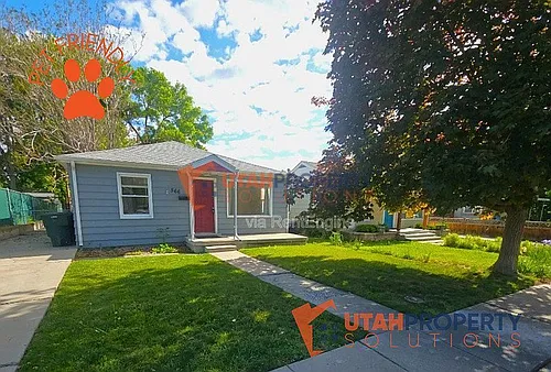 566 E Stringham Ave Photo 1