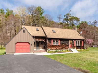 122 Metacomet St, Belchertown, MA, 01007