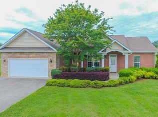 2205 Bryson Ct, Sevierville, TN 37876