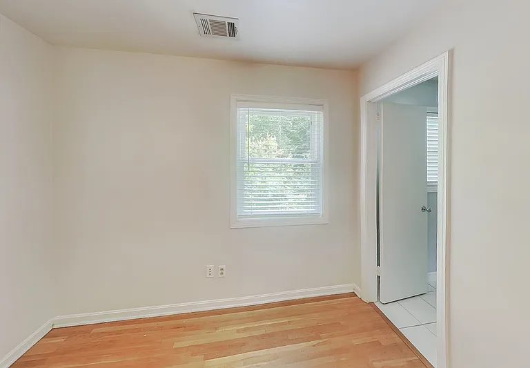 2902 Delcourt Dr — Photo 13