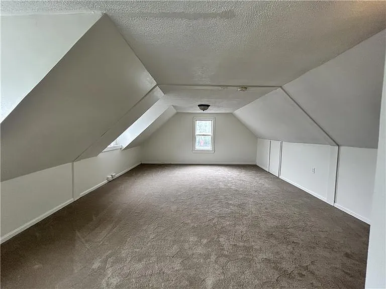 863 Highland St #3 — Photo 9