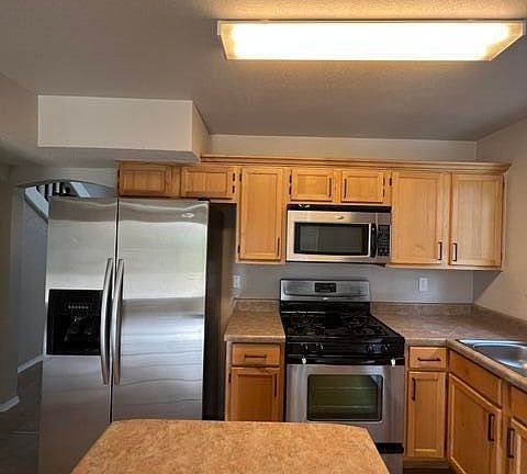 2nd image of 11105 Bullseye St