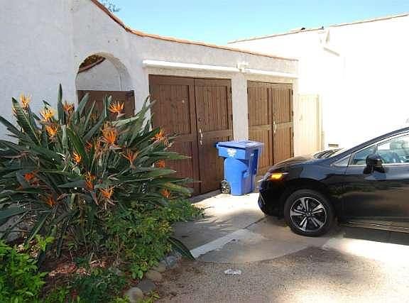 2nd image of 2240 Vista Del Mar Dr