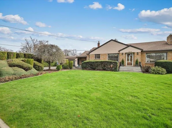 10818 E Nixon Ave, Spokane, WA 99206