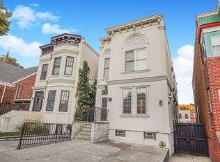 15 E 3rd St #2, Brooklyn, NY 11218