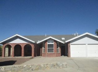 371 Brill Cir, Horizon City, TX 79928