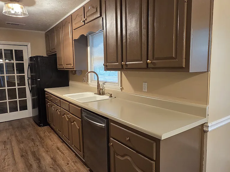 3295 Colony Dr SE — Photo 13