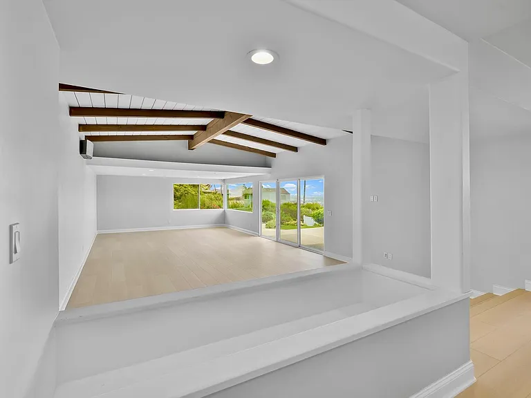 5831 Box Canyon Rd — Photo 12