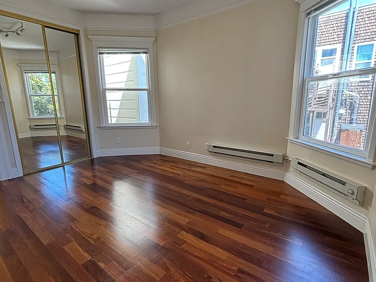 624 Shrader St #8 — Photo 6