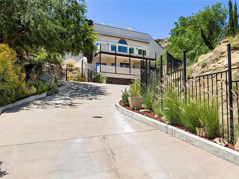 22870 Trigger St — Photo 63