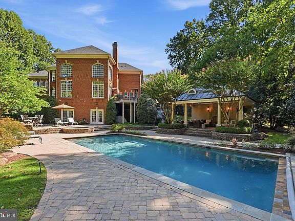 2nd image of 3002 Apple Brook Ln