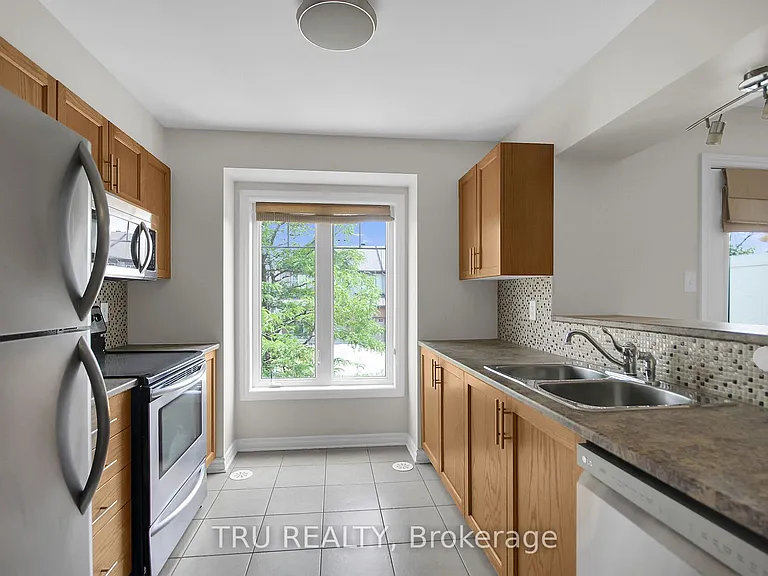 2505 Waterlilly Way — Photo 12