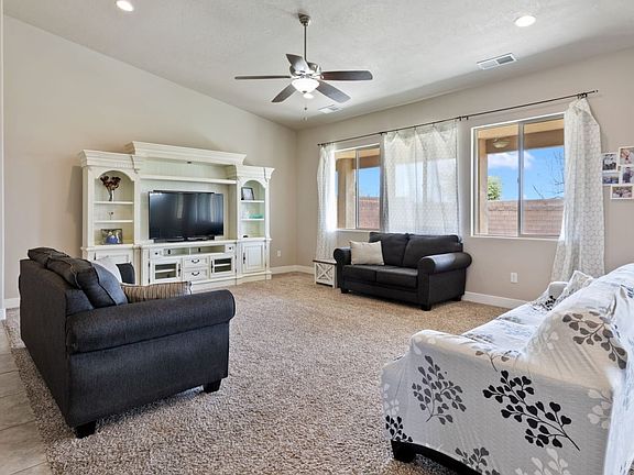 3rd image of 2408 E White Horse Dr