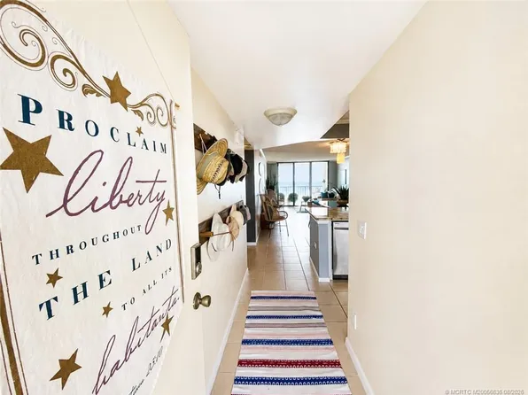 7380 S Ocean Dr, Jensen Beach, FL
