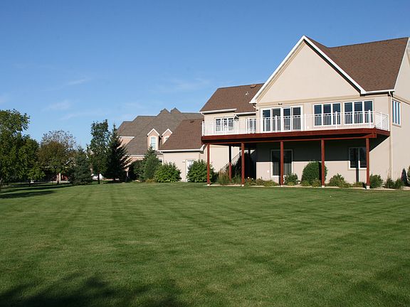 5th image of 5837 Pinehurst Court