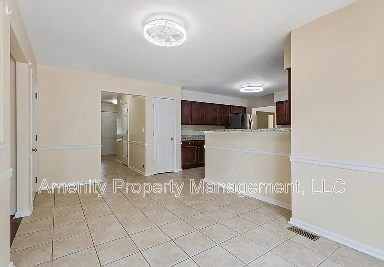 1012 Austenwood Ct — Photo 17