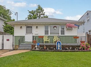 480 Bernard St, East Meadow, NY 11554