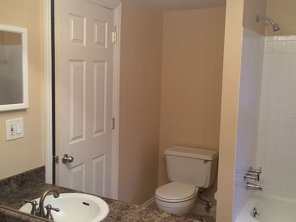 Bathroom2