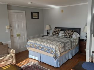 32 Market St #6, Newburyport, MA 01950